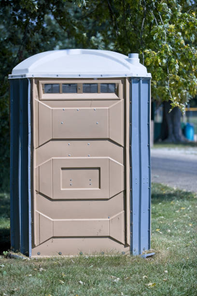 Best Portable toilet rental cost  in Lockland, OH