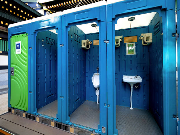 Best Portable restroom trailer rental  in Lockland, OH